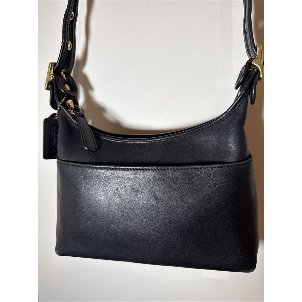Vintage Coach 9136 Black Glove Tanned Leather Shoulder Bag Small Womens 90s